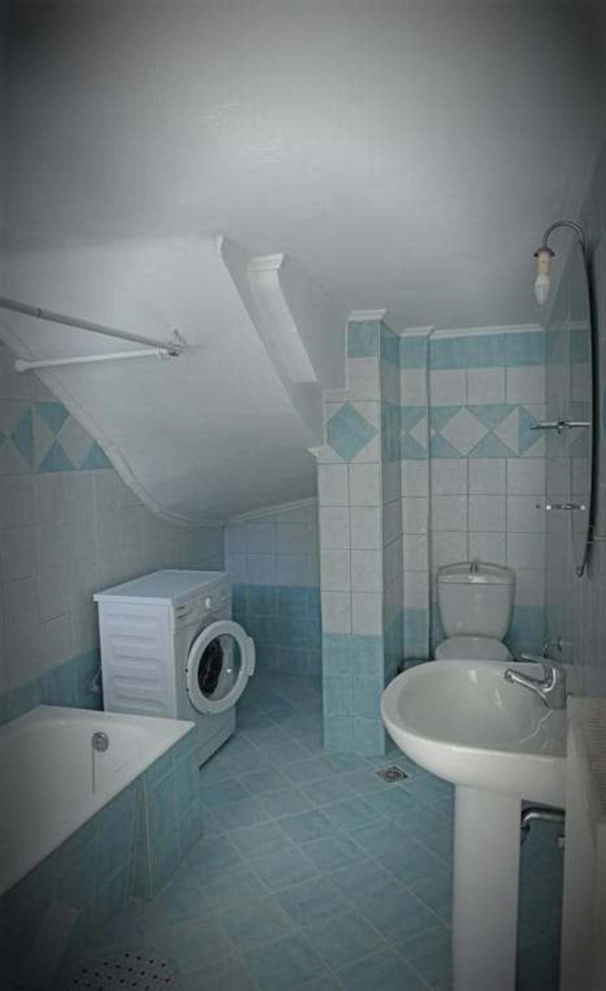Loukas Apartment