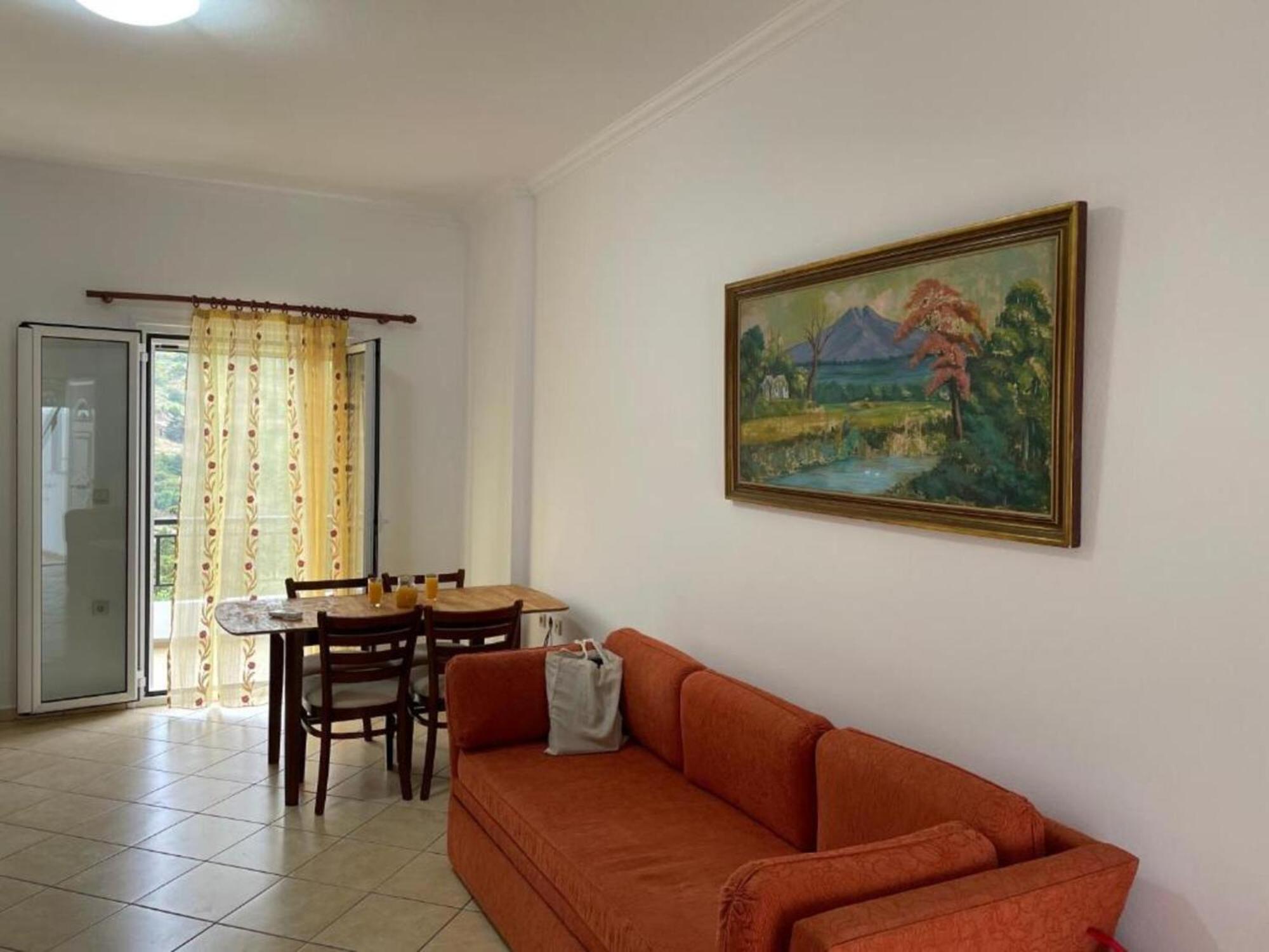 Apartment Loukas Karavostamo
