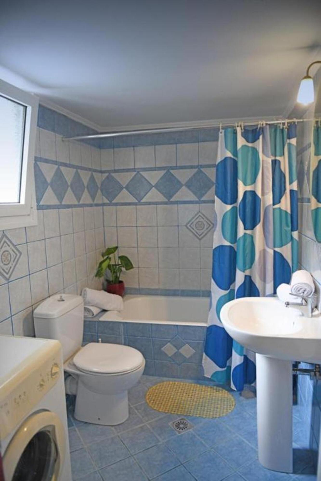 Apartment Loukas *